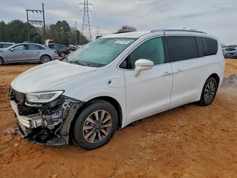 2021 Chrysler Pacifica Hybrid 2C4RC1L71MR602835