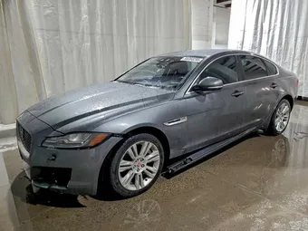2016 Jaguar XF SAJBD4BV0GCY11000
