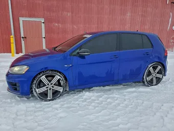 2016 Volkswagen Golf R WVWLF7AUXGW000942