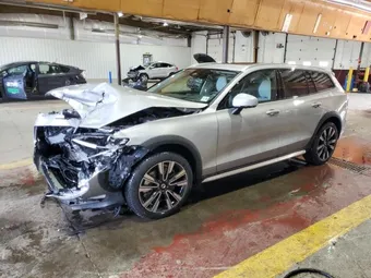 2025 Volvo V60 YV4L12WL1S2148802