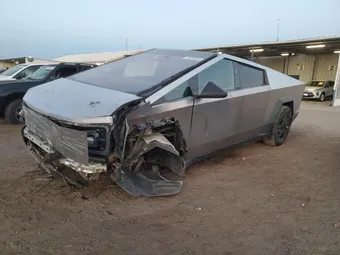 2024 Tesla Cybertruck 7G2CEHED5RA040513