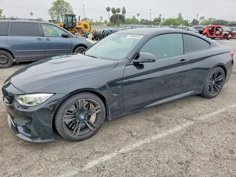 2015 BMW M4 WBS3R9C51FK332923