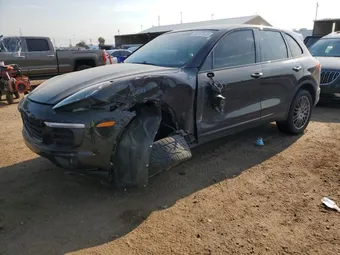 2016 Porsche Cayenne WP1AA2A27GKA08025