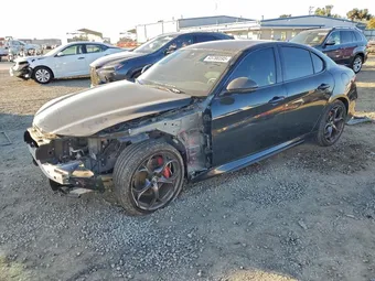 2019 Alfa Romeo Giulia ZARFAMBN1K7609315