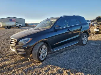 2015 Mercedes-Benz M-Class 4JGDA0EB6FA561195
