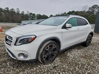 2019 Mercedes-Benz GLA-Class WDCTG4EB7KJ553942