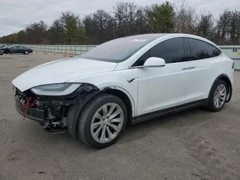 2020 Tesla Model X 5YJXCDE23LF271938
