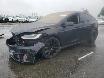 2017 Tesla Model X 5YJXCDE23HF078437