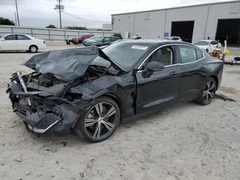2022 Volvo S60 Recharge Plug-IN Hybrid 7JRBR0FL3NG177979
