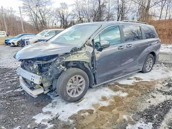 2025 Toyota Sienna 5TDYRKEC6SS242010 Lot 48802836
