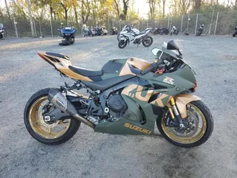 2020 Suzuki GSXR1000 JS1DM11H2L7100039