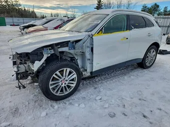 2018 Jaguar F-PACE SADCK2FX9JA202164