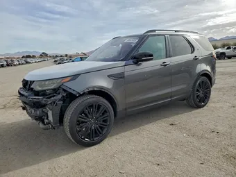 2017 Land Rover Discovery SALRRBBK0HA035840