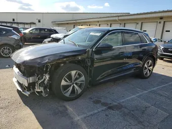 2024 Audi Q8 e-tron WA15AAGE8RB008725