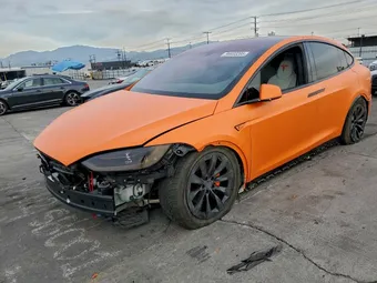 2016 Tesla Model X 5YJXCAE4XGF000977