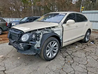 2017 Bentley SJAAC2ZV9HC013752