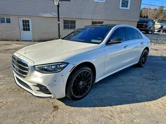 2022 Mercedes-Benz S-Class W1K6G7GB4NA122650