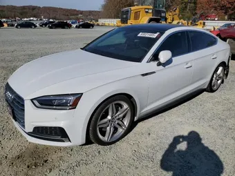 2019 Audi A5 WAUENCF5XKA088352