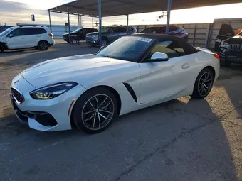 2021 BMW Z4 WBAHF3C0XMWX18783