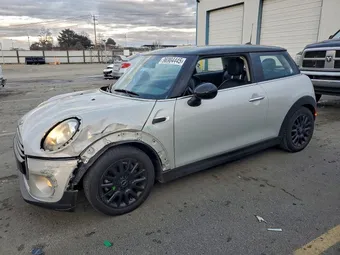 2016 Mini Hardtop 2 Door WMWXP5C57G3B76180