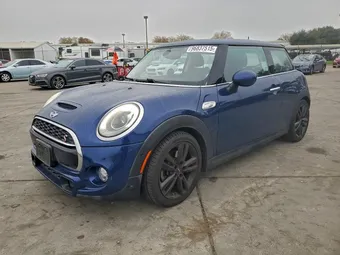 2018 Mini 3-Door WMWXP7C59J2A47091