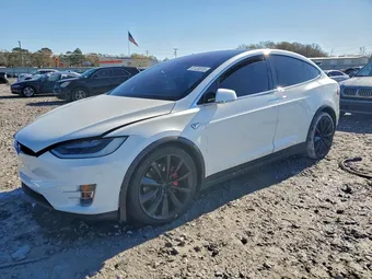 2016 Tesla Model X 5YJXCAE40GF003760