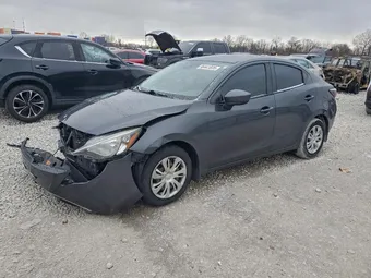 2019 Toyota Yaris 3MYDLBYV7KY507590