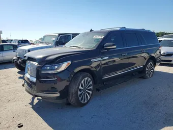2024 Lincoln Navigator 5LMJJ3LG9REL21152