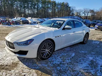 2019 Maserati Ghibli ZAM57YTA1K1338438