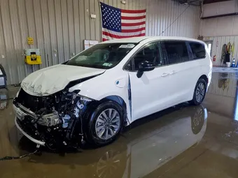 2025 Chrysler Pacifica Hybrid 2C4RC1S7XSR572314
