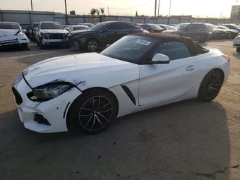 2022 BMW Z4 WBAHF3C05NWX77919