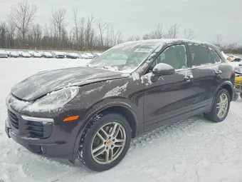 2017 Porsche Cayenne WP1AA2A22HKA85290