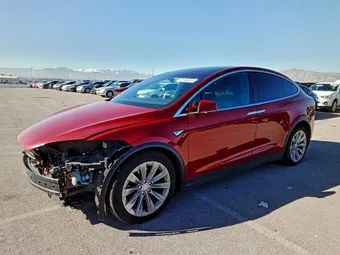 2016 Tesla Model X 5YJXCBE21GF006221