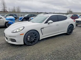 2014 Porsche Panamera WP0AA2A74EL009220