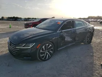 2021 Volkswagen Arteon WVWHR7AN3ME012518