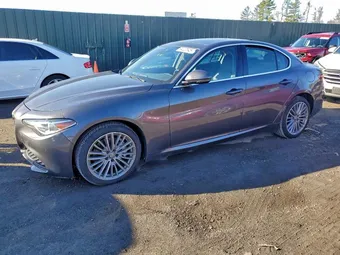 2017 Alfa Romeo Giulia ZARFAEEN2H7542511