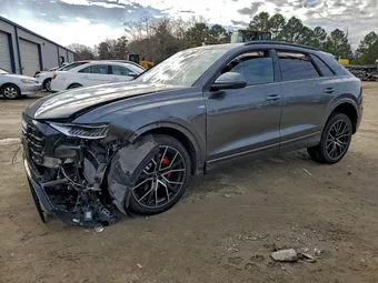 2020 Audi Q8 Premium Plus 55 TFSI WA1EVAF12LD001669