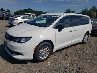 2025 Chrysler Voyager 2C4RC1CG5SR578231