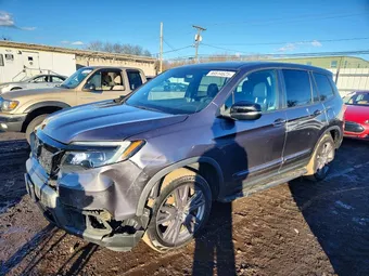 2019 Honda Passport 5FNYF8H55KB025772