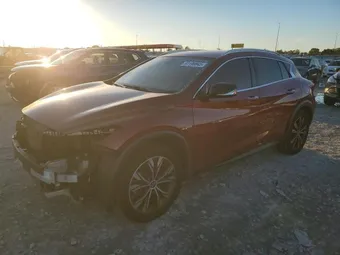 2018 Infiniti QX30 SJKCH5CRXJA049048