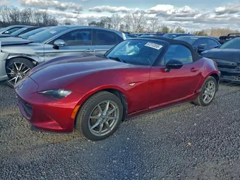 2021 Mazda MX-5 Miata JM1NDAB74M0454929