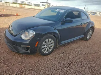 2018 Volkswagen Beetle 3VWFD7AT3JM713468