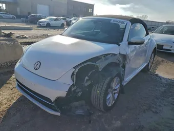 2017 Volkswagen Beetle 3VW517AT5HM813585