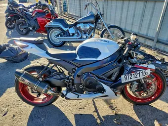 2025 Suzuki GSXR600 JS1GN7FA0S7101052