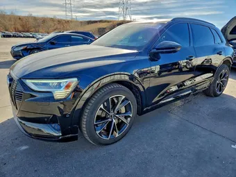 2022 Audi e-tron WA1AAAGE7NB027789