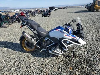 2019 BMW R-Series WB10J9301KZH98777