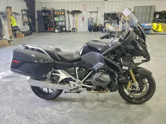 2022 BMW R-Series WB10L030XN6F84933