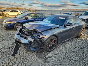 2024 Alfa Romeo Giulia ZARFANBN2R7681513