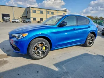 2021 Alfa Romeo Stelvio ZASPAKBN4M7D18613