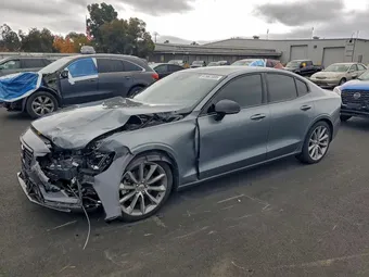 2021 Volvo S60 7JR102TZ2MG118172